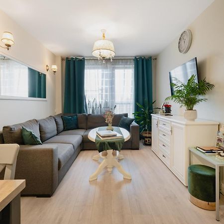 Romos Apartamentai Klaipedoje Κλαϊπέντα Εξωτερικό φωτογραφία